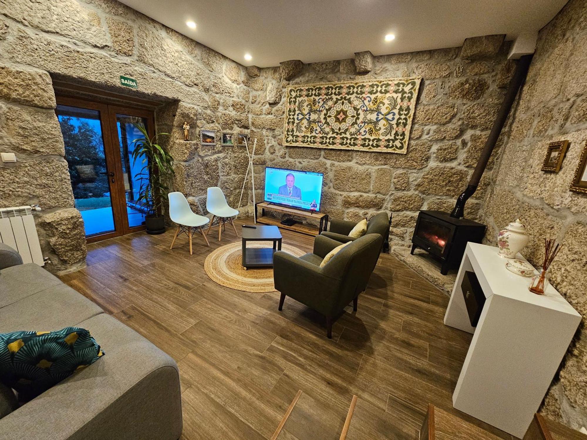 Maison d'hôtes Quinta da Casa dos Santos - Inside Gerês Extérieur photo