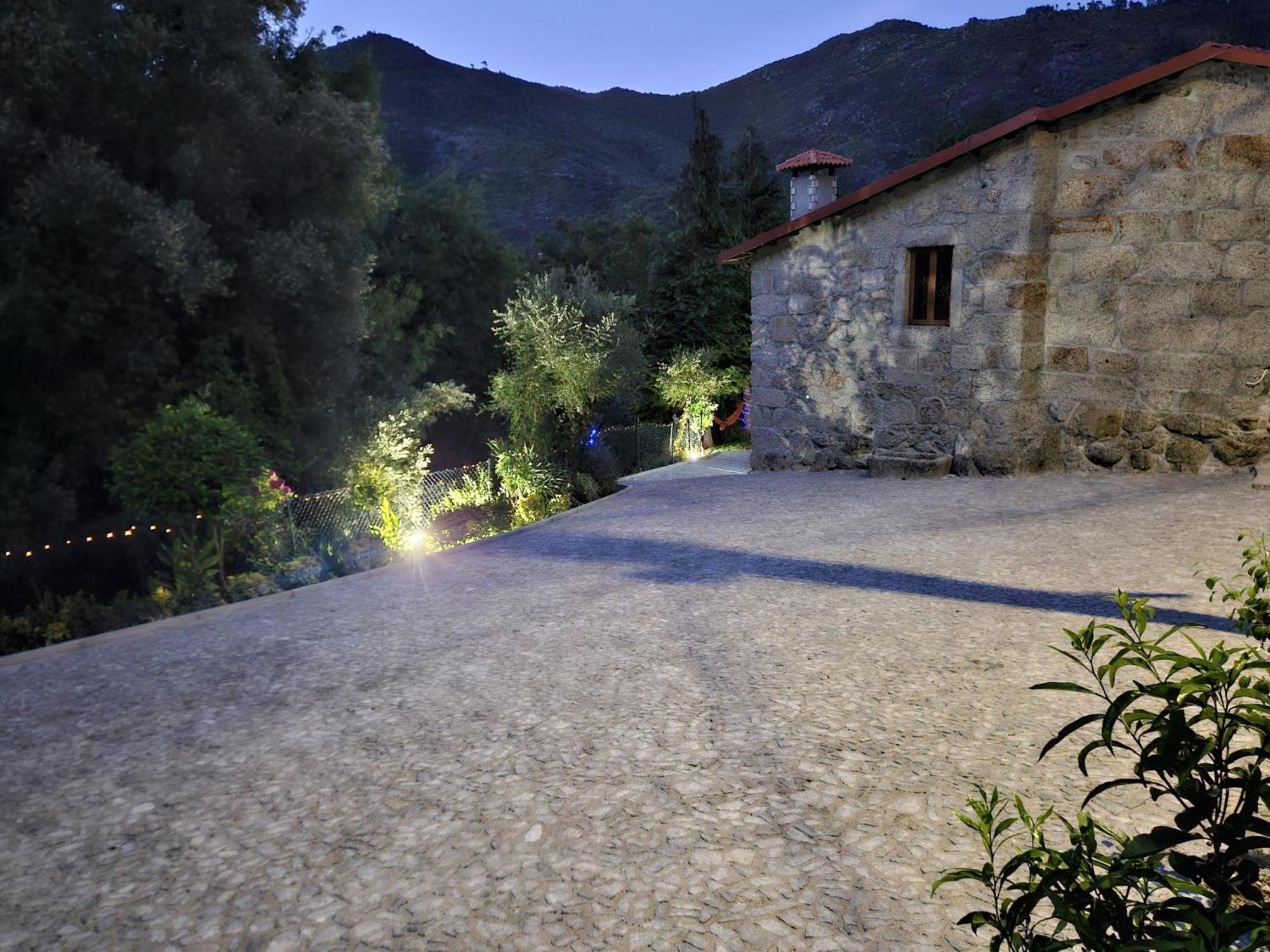 Maison d'hôtes Quinta da Casa dos Santos - Inside Gerês Extérieur photo